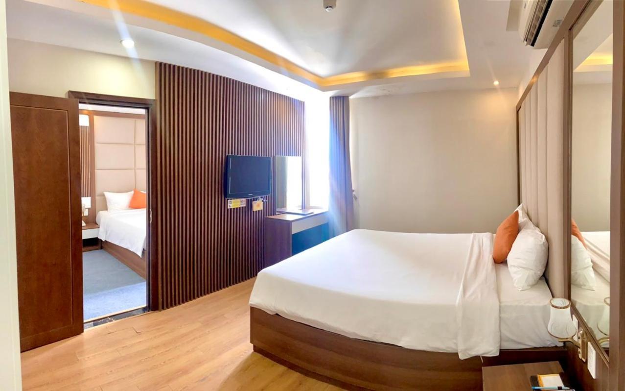 דה נאנג Pariat River Front Hotel מראה חיצוני תמונה